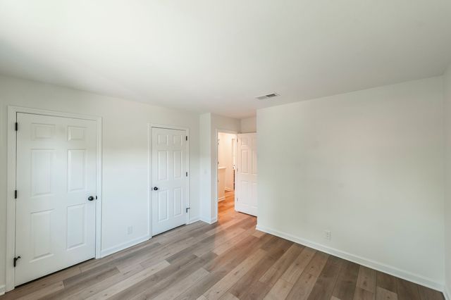 123 White Oak Way, Hendersonville, TN 37075