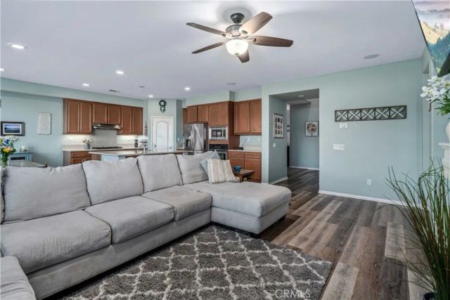 6100 W K-10 Avenue, Lancaster, CA 93536