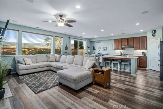 6100 W K-10 Avenue, Lancaster, CA 93536