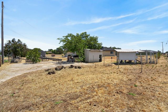 11890 Cresthill Dr, Elk Grove, CA 95624