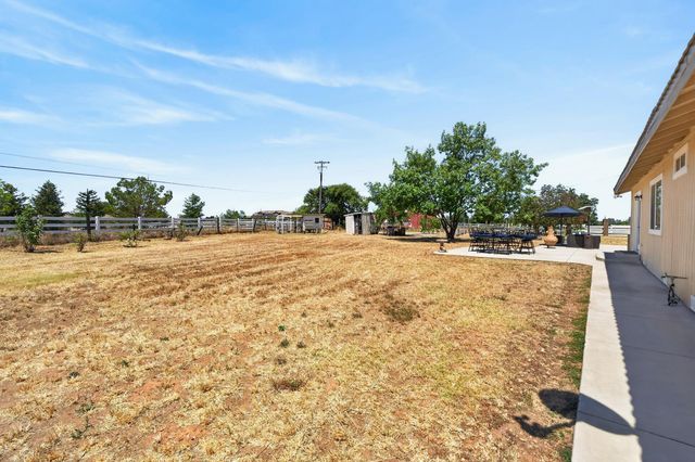 11890 Cresthill Dr, Elk Grove, CA 95624