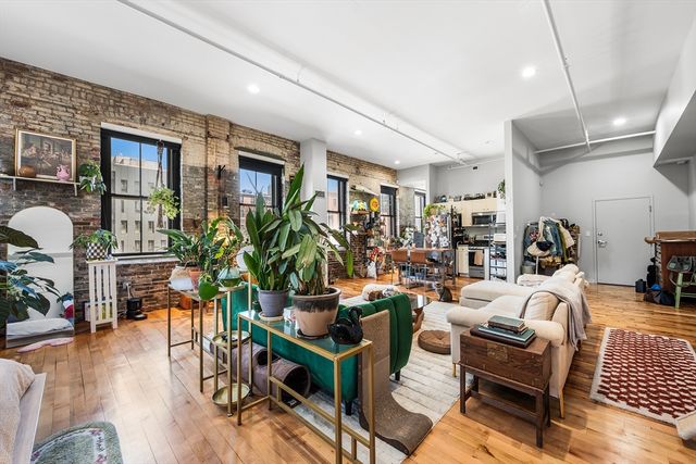 70-72 Northampton St 200, Boston, MA 02118