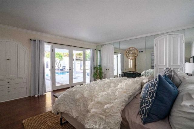 3183 N Laurel Canyon Blvd, Studio City, CA 91604
