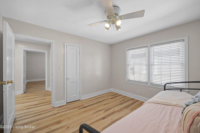 3237 Taylor Blvd, Louisville, KY 40215