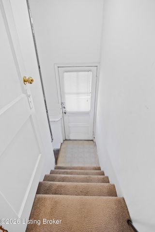 3237 Taylor Blvd, Louisville, KY 40215