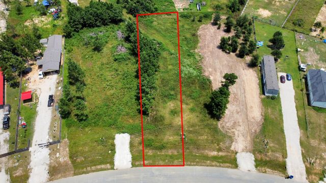 882 Road 5606, Cleveland, TX 77327