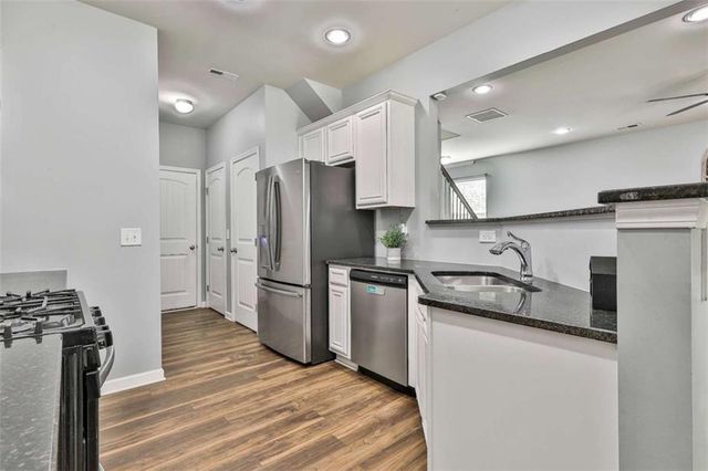 233 Merritt Circle, Newnan, GA 30263