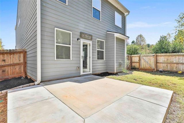 233 Merritt Circle, Newnan, GA 30263