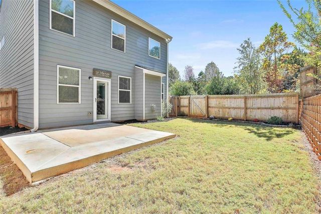 233 Merritt Circle, Newnan, GA 30263