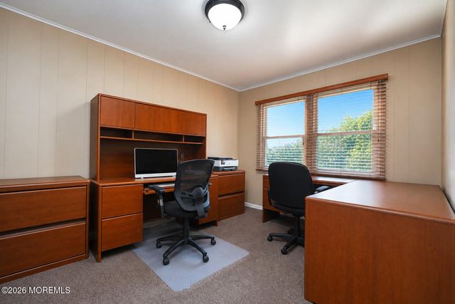 20 Cooperhawk Drive, Manalapan, NJ 07726