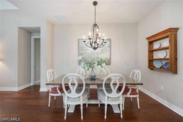 13736 Luna DR, Naples, FL 34109