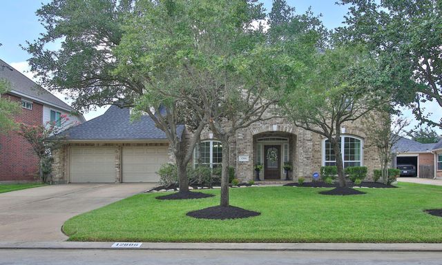 12806 Wandering Streams Drive, Tomball, TX 77377