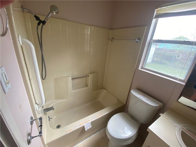 1002 Nandina Dr, Corpus Christi, TX 78408