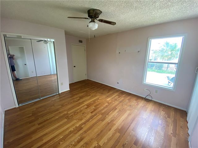 1002 Nandina Dr, Corpus Christi, TX 78408