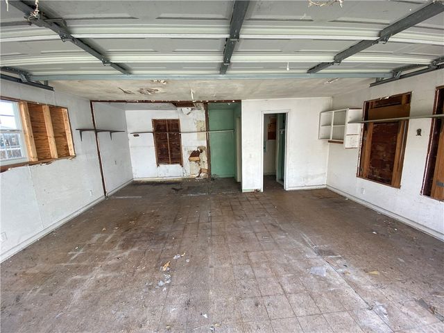 1002 Nandina Dr, Corpus Christi, TX 78408