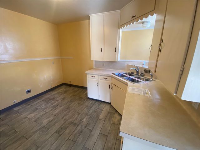 1002 Nandina Dr, Corpus Christi, TX 78408