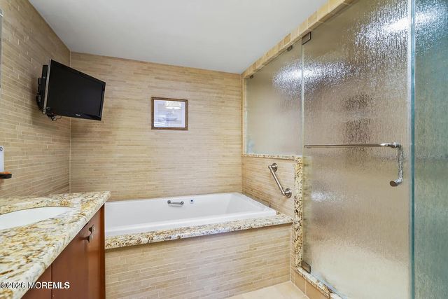 717 Ocean Avenue N 810, Long Branch, NJ 07740