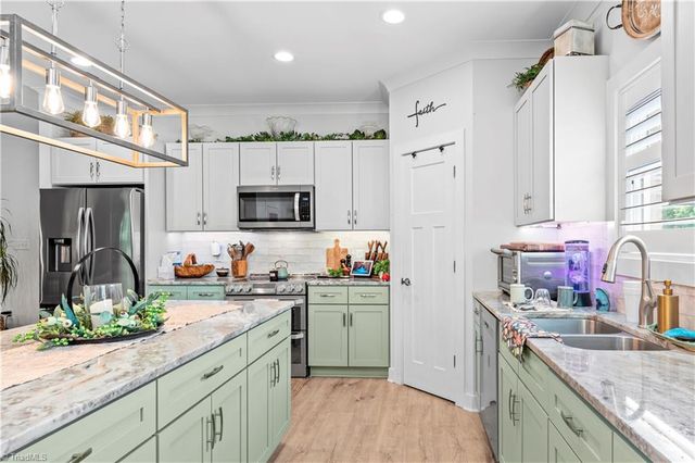 1070 Nauvoo Ridge Drive, Tobaccoville, NC 27050