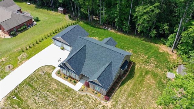 1070 Nauvoo Ridge Drive, Tobaccoville, NC 27050