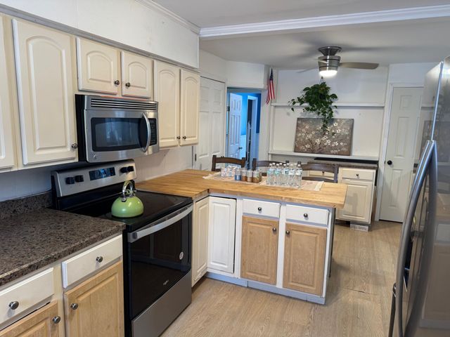 3470 Snouffer Road, Columbus, OH 43235