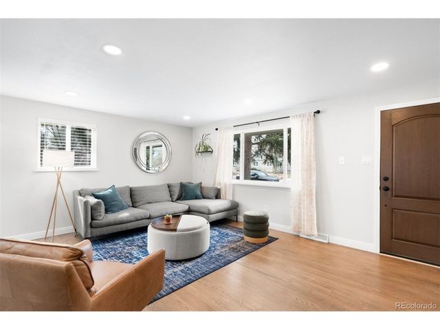 2654 S High St, Denver, CO 80210