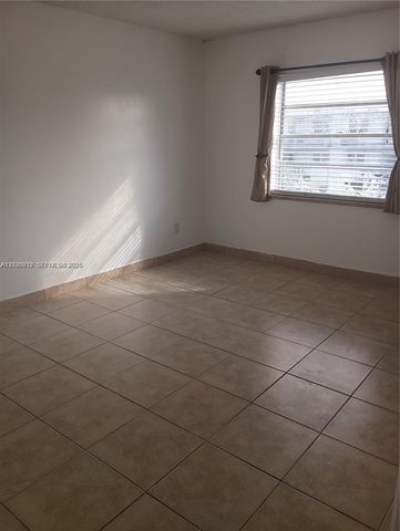 18100 Atlantic Blvd 312, Sunny Isles Beach, FL 33160