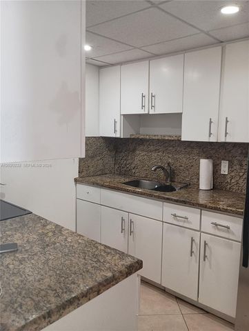 18100 Atlantic Blvd 312, Sunny Isles Beach, FL 33160