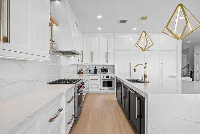 17100 Rainbow Falls Trail, Boca Raton, FL 33496