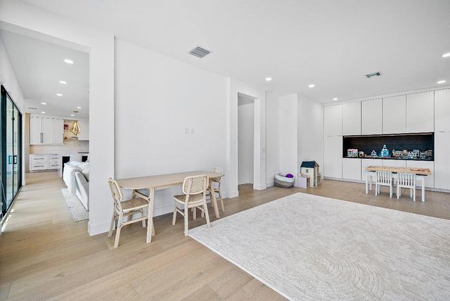 17100 Rainbow Falls Trail, Boca Raton, FL 33496