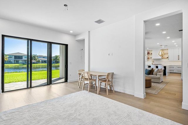 17100 Rainbow Falls Trail, Boca Raton, FL 33496