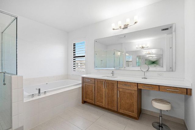 17100 Rainbow Falls Trail, Boca Raton, FL 33496