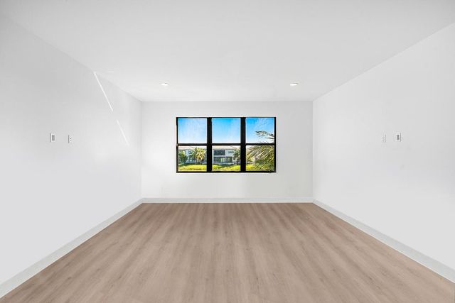 17100 Rainbow Falls Trail, Boca Raton, FL 33496