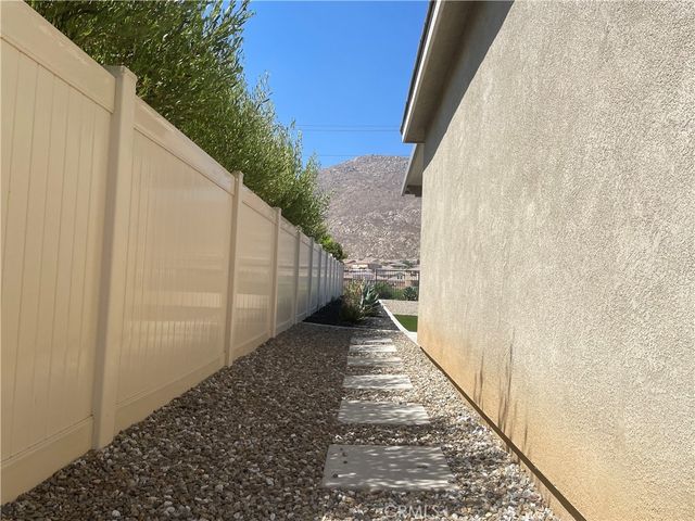 20952 Telegraph Road, Riverside, CA 92507