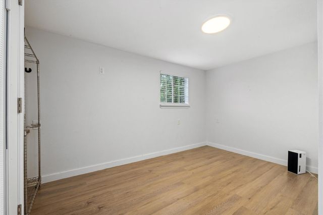 370 Ling Street, Hitchcock, TX 77563