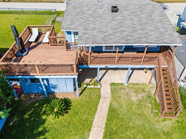 370 Ling Street, Hitchcock, TX 77563