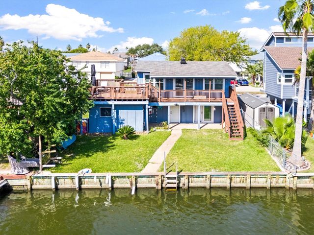 370 Ling Street, Hitchcock, TX 77563