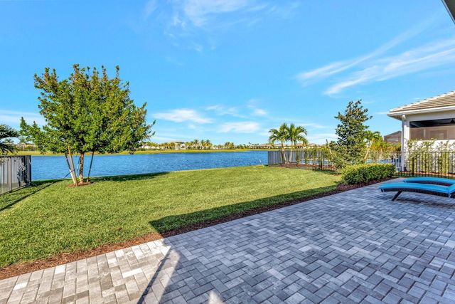 15865 Key Biscayne Lane, Westlake, FL 33470