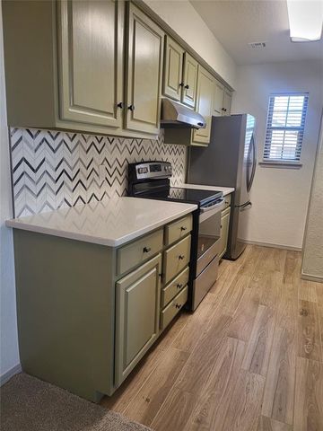 14401 N Pennsylvania Avenue 4G, Oklahoma City, OK 73134
