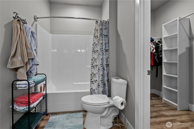 8233 Gold Run Drive, Maple Falls, WA 98266