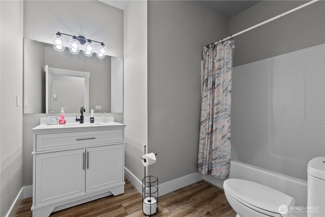 8233 Gold Run Drive, Maple Falls, WA 98266