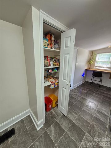 4438 Reepsville Road, Vale, NC 28168