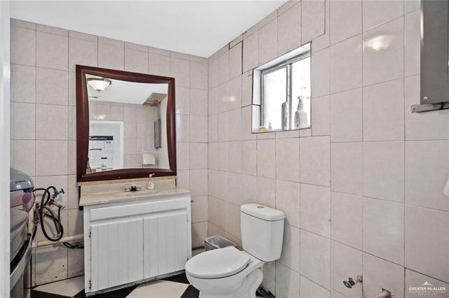 213 N Nebraska Avenue, San Juan, TX 78589