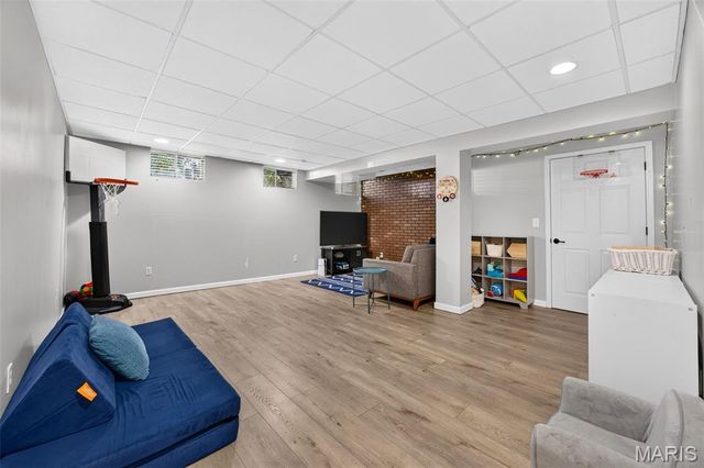 10 Amber Wave Court, O'fallon, MO 63366
