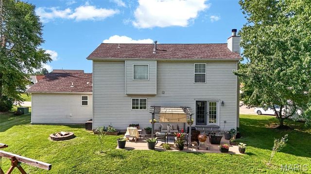 10 Amber Wave Court, O'fallon, MO 63366