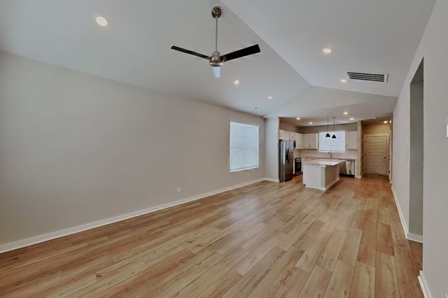 361 Park Glen Dr, Mount Juliet, TN 37122
