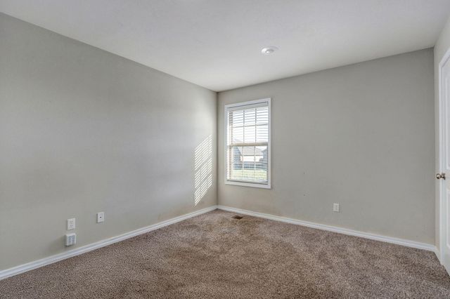 1180 N Cardinal Avenue, Republic, MO 65738