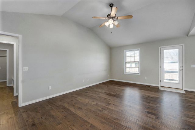 1180 N Cardinal Avenue, Republic, MO 65738