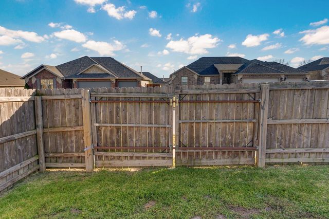 1180 N Cardinal Avenue, Republic, MO 65738