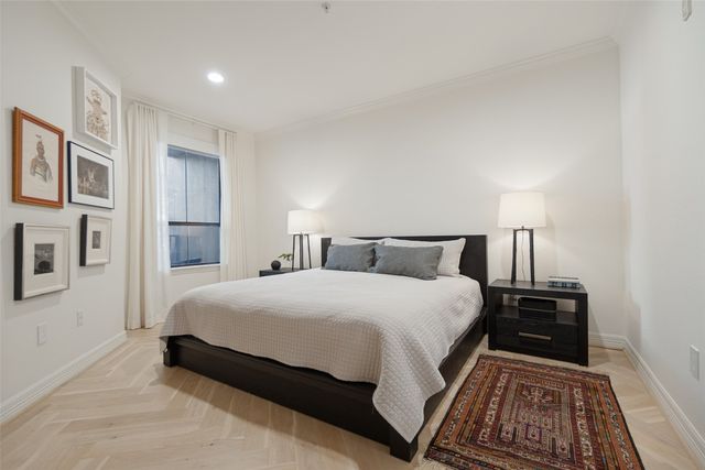 8616 Turtle Creek Boulevard 214, Dallas, TX 75225