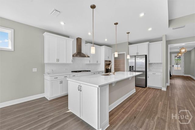 742 Longleaf Drive, Richmond Hill, GA 31324